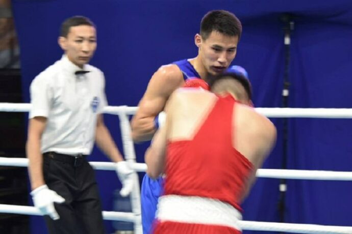 В финалах чемпионата Дальнего Востока выступят 13 якутских боксеров