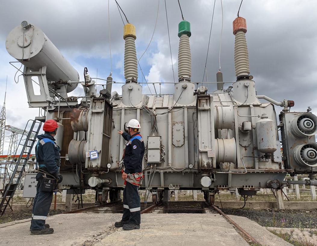 Энергетики ведут капитальный ремонт подстанции «ГПП-6» в Удачном