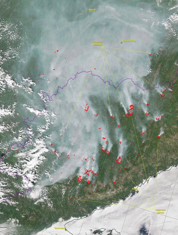 Дым от пожаров в Хабаровском крае может сохраняться в Якутии до первых дождей