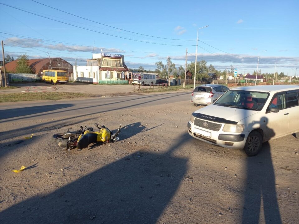 В Якутии в ДТП пострадал 16-летний мотоциклист