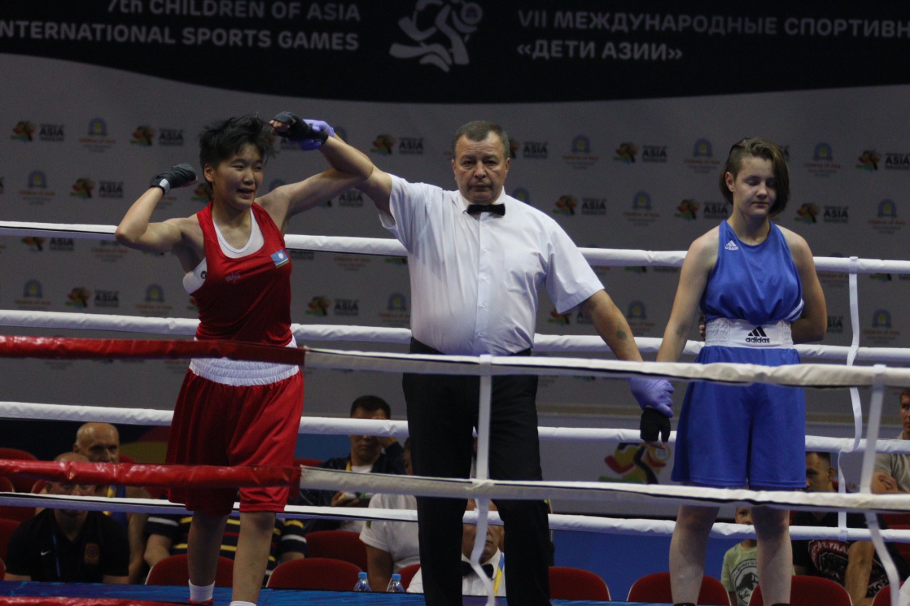 Боксеры Якутии стартовали лишь с одной победой на играх «Дети Азии» во Владивостоке