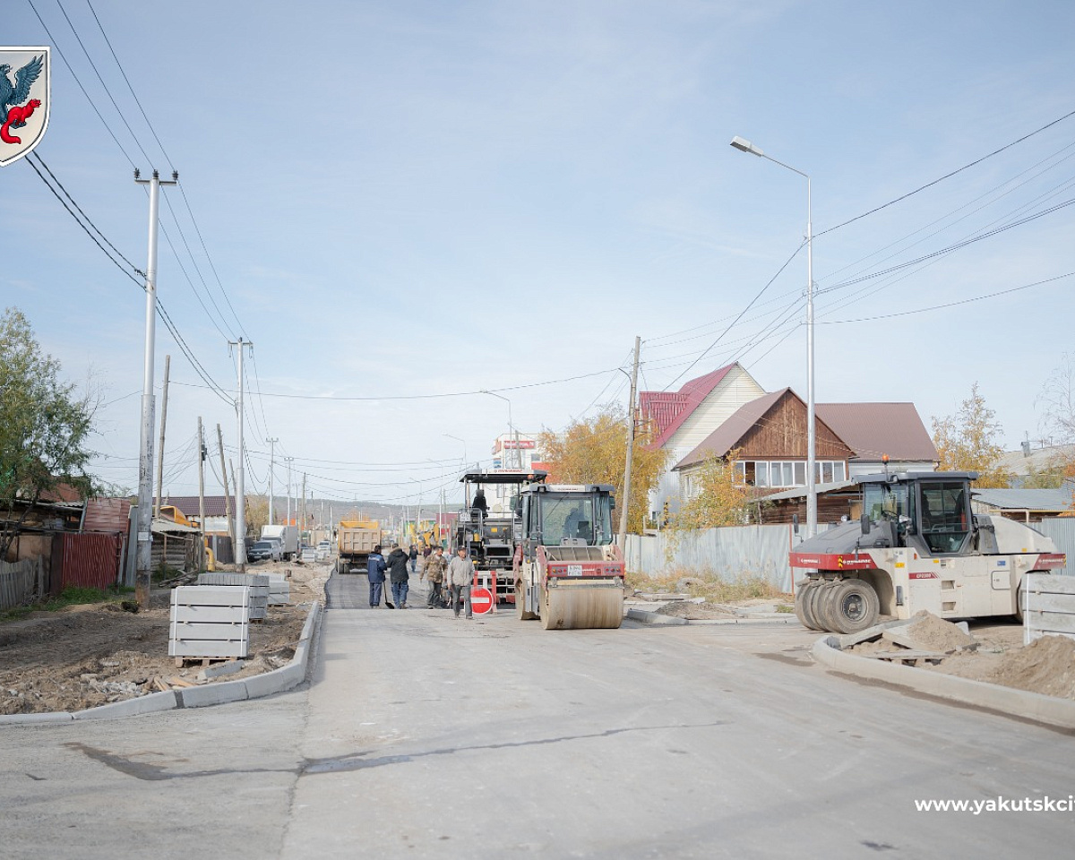 Асфальтирование 17 дорожных объектов завершилось в Якутске