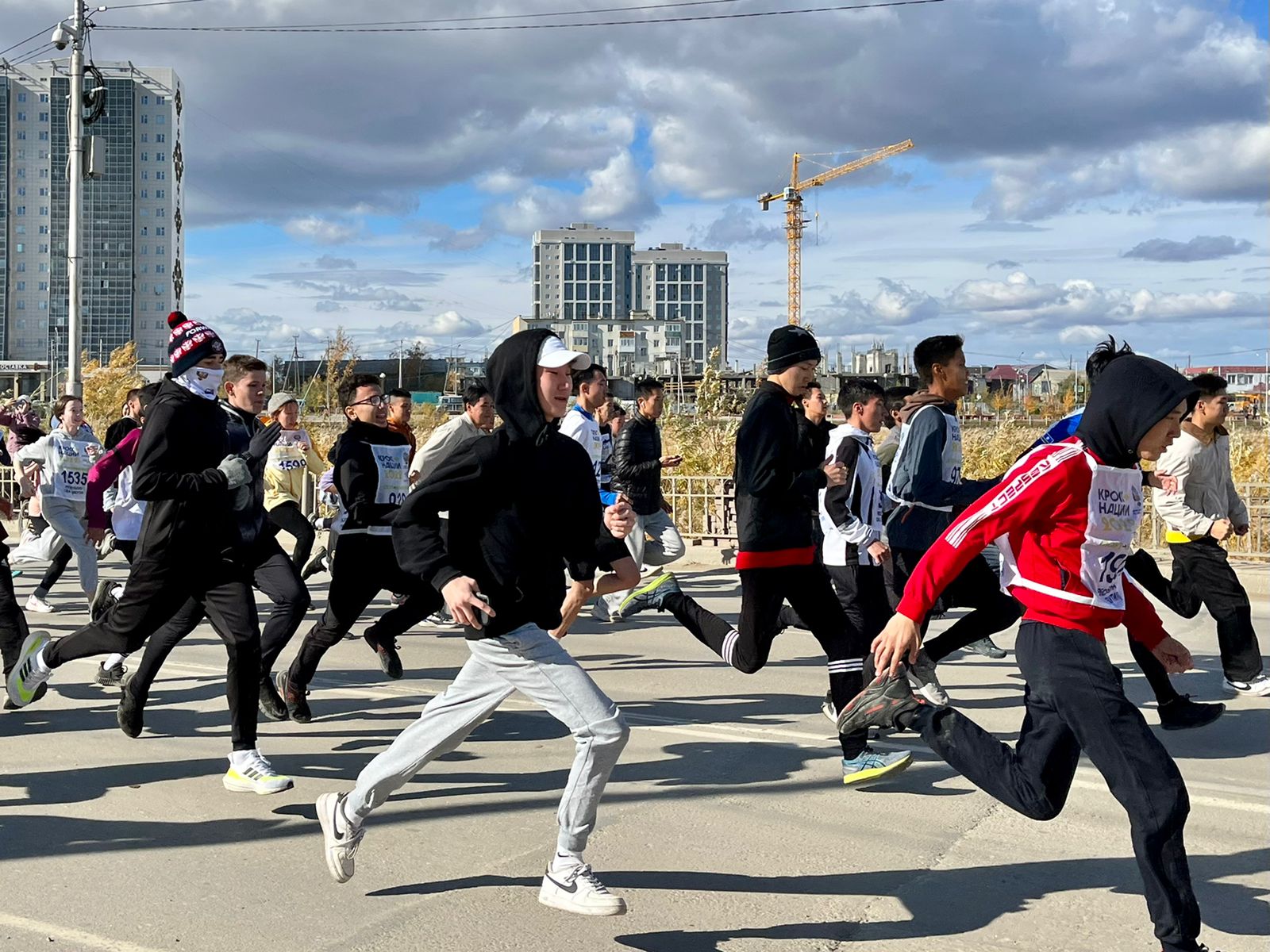 Более 8 тысяч якутян вышли на старт «Кросса нации»