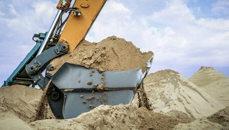 За незаконную добычу песка осудят жителя Якутии