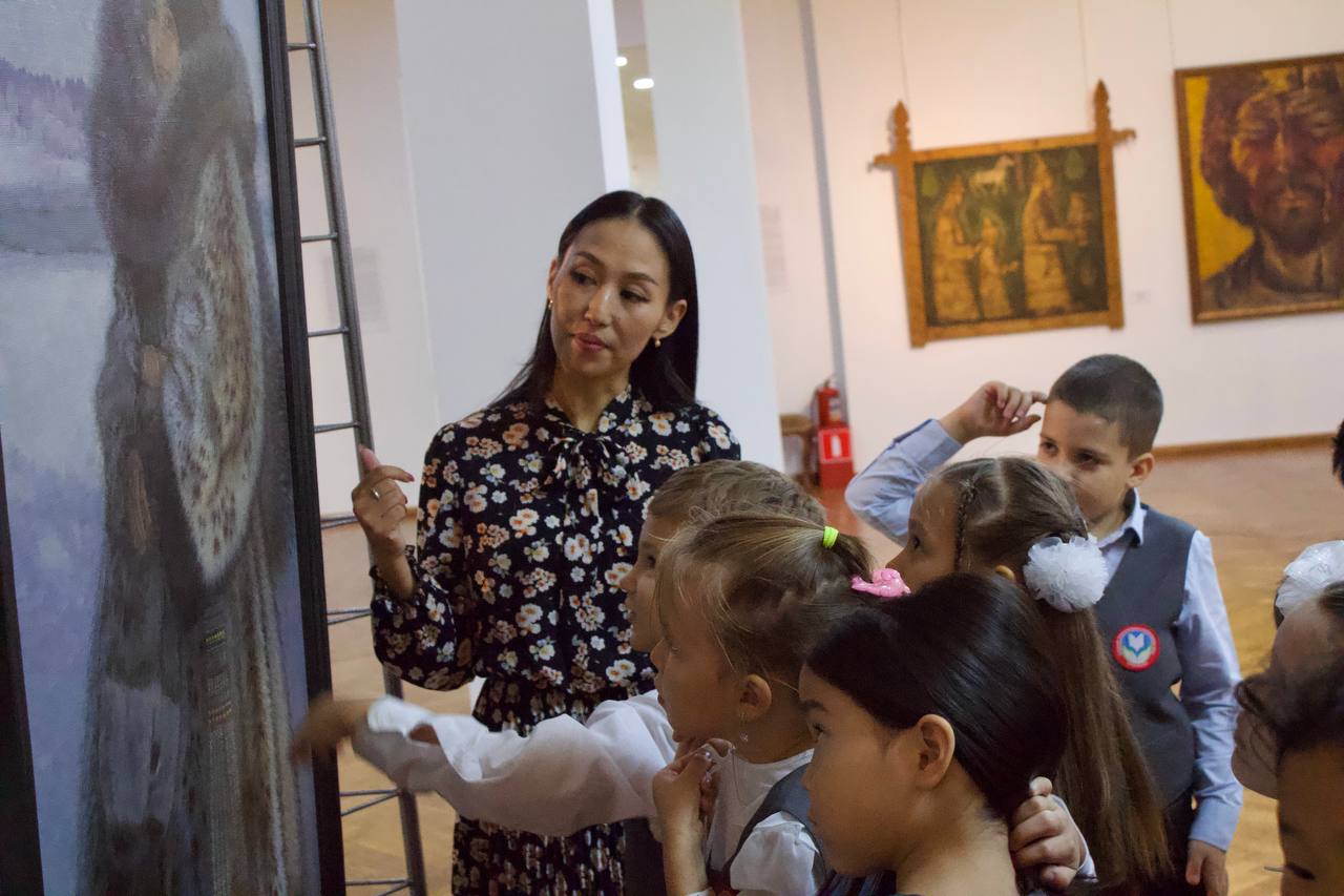 Экскурсию об истории Якутска подготовили для детей в Национальном художественном музее