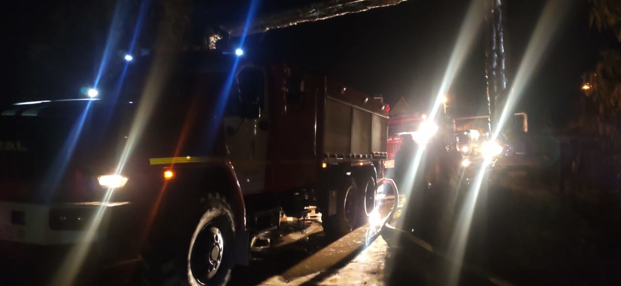 Крупный пожар произошел в жилом доме в Якутске