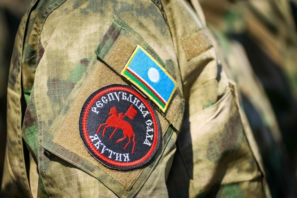 Глава Якутии: «Забота о военнослужащих и их семьях является одной из главных задач»