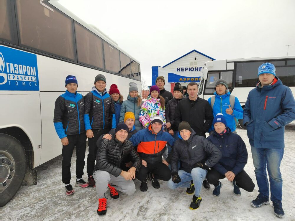 Казахстанские лыжники готовятся к соревнованиям в Алдане