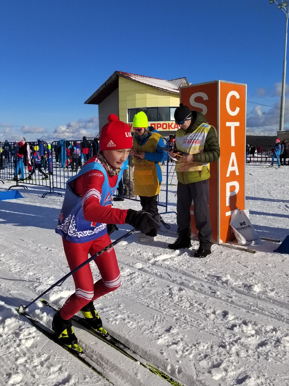 Лыжники официально открыли новый соревновательный сезон в Алдане