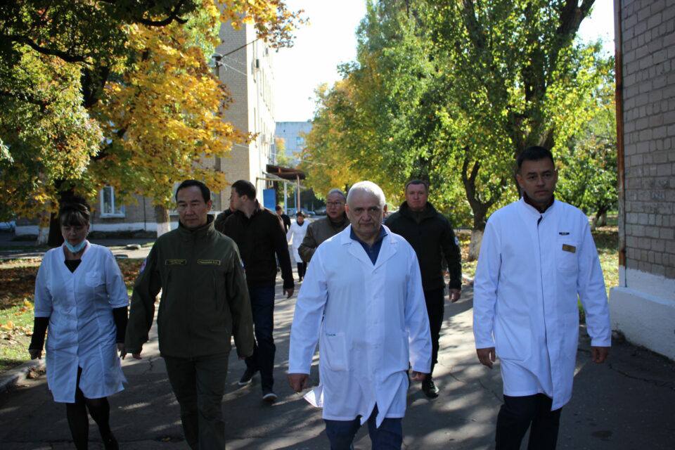 Бригада медиков из Якутии приступила к работе в ДНР