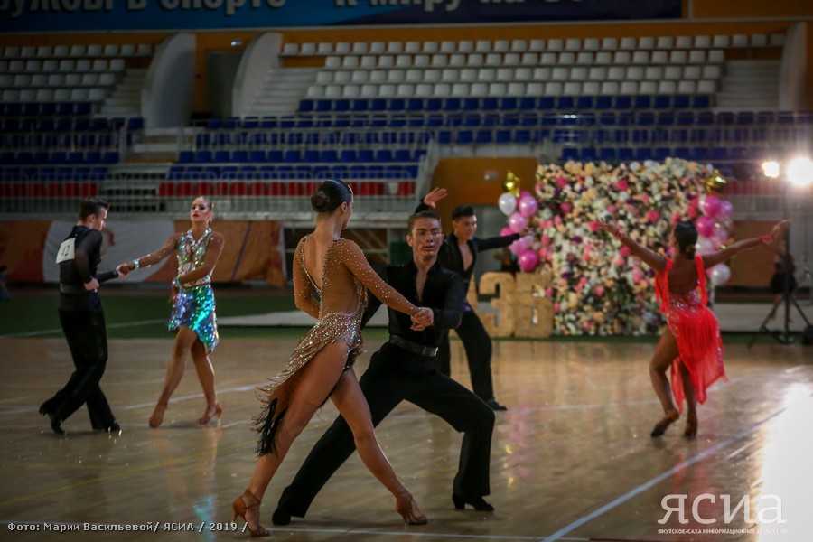Чемпионы мира по танцевальному спорту выступят в Якутии