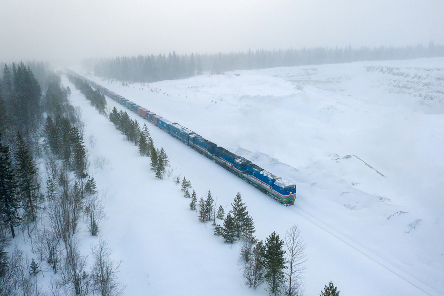 Компания «Железные дороги Якутии» перевезла 229 тысяч пассажиров за 10 месяцев