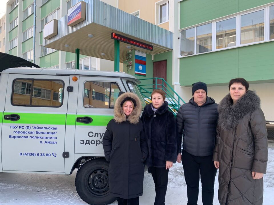 В районах Якутии продолжает обновляться парк санитарного автотранспорта