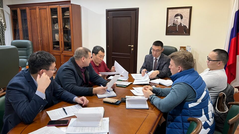 Состоялось рабочее совещание по запуску спортивной секции самбо в школах Якутии