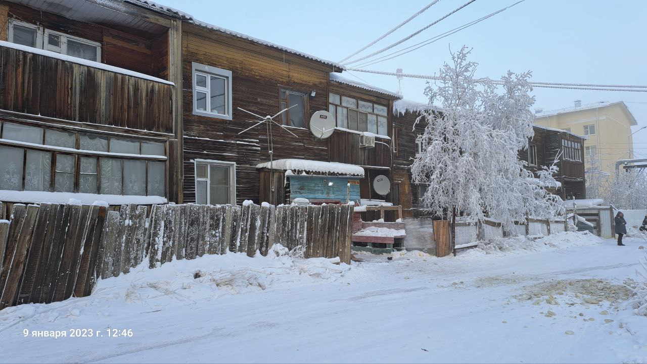Дом на Якутской, 4Б построили в 1987 году, но он уже признан аварийным.