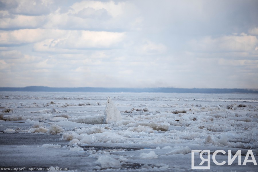 Прочность льда ослабят на более 70 затороопасных участках в Якутии