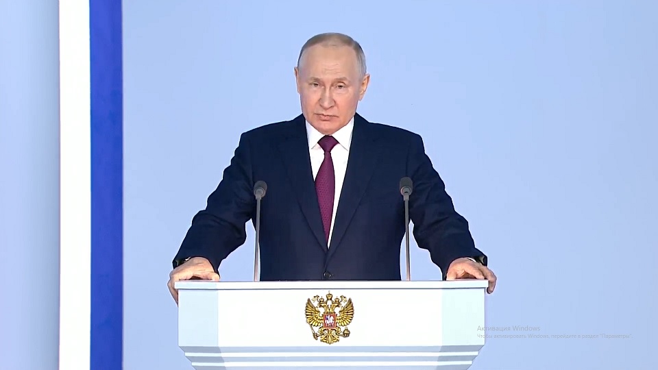 Путин заявил, что бизнес в стране должен работать только в российской юрисдикции