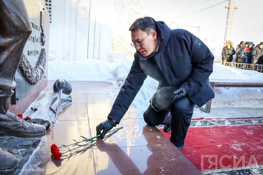 В Якутске почтили память павших воинов-интернационалистов и участников боевых действий. Фото Марии Васильевой, ЯСИА