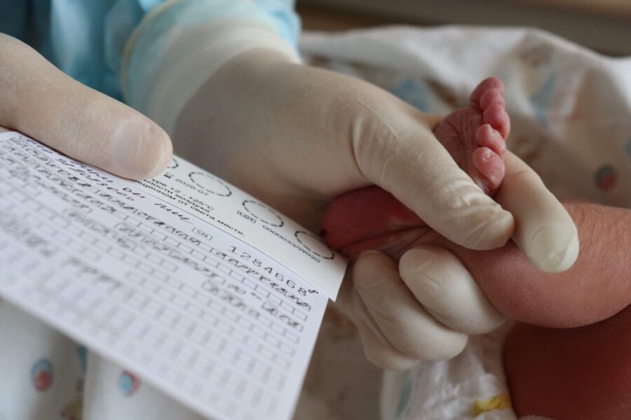 Более 500 новорожденных прошли проверку на наследственные заболевания в Якутии