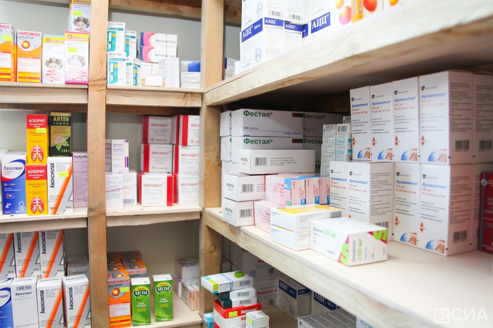 В селах, где нет аптек, медучреждениям разрешат продавать лекарства