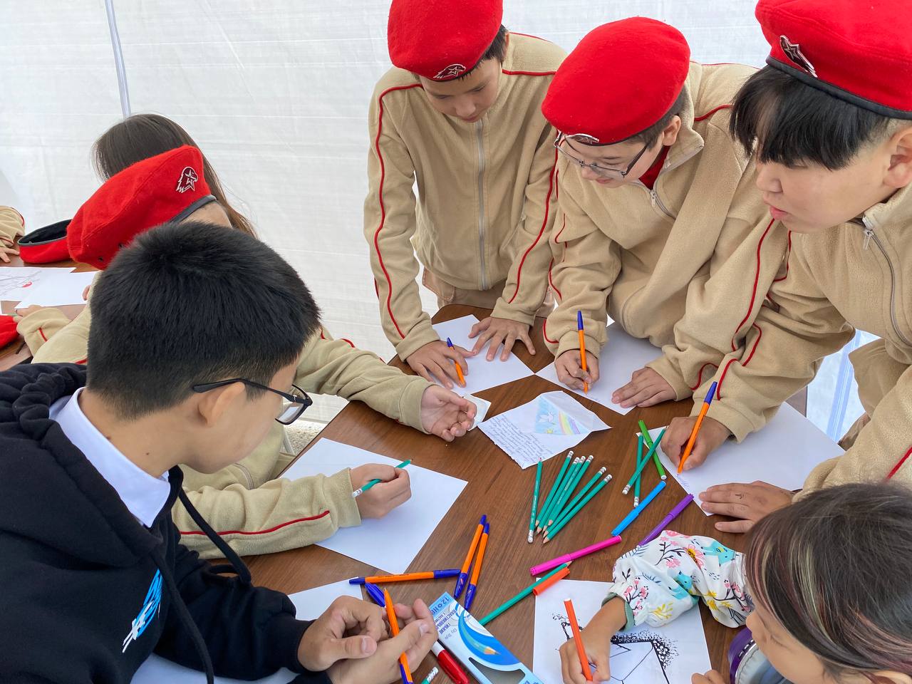 В Якутии более пяти тысяч писем написали дети участникам СВО