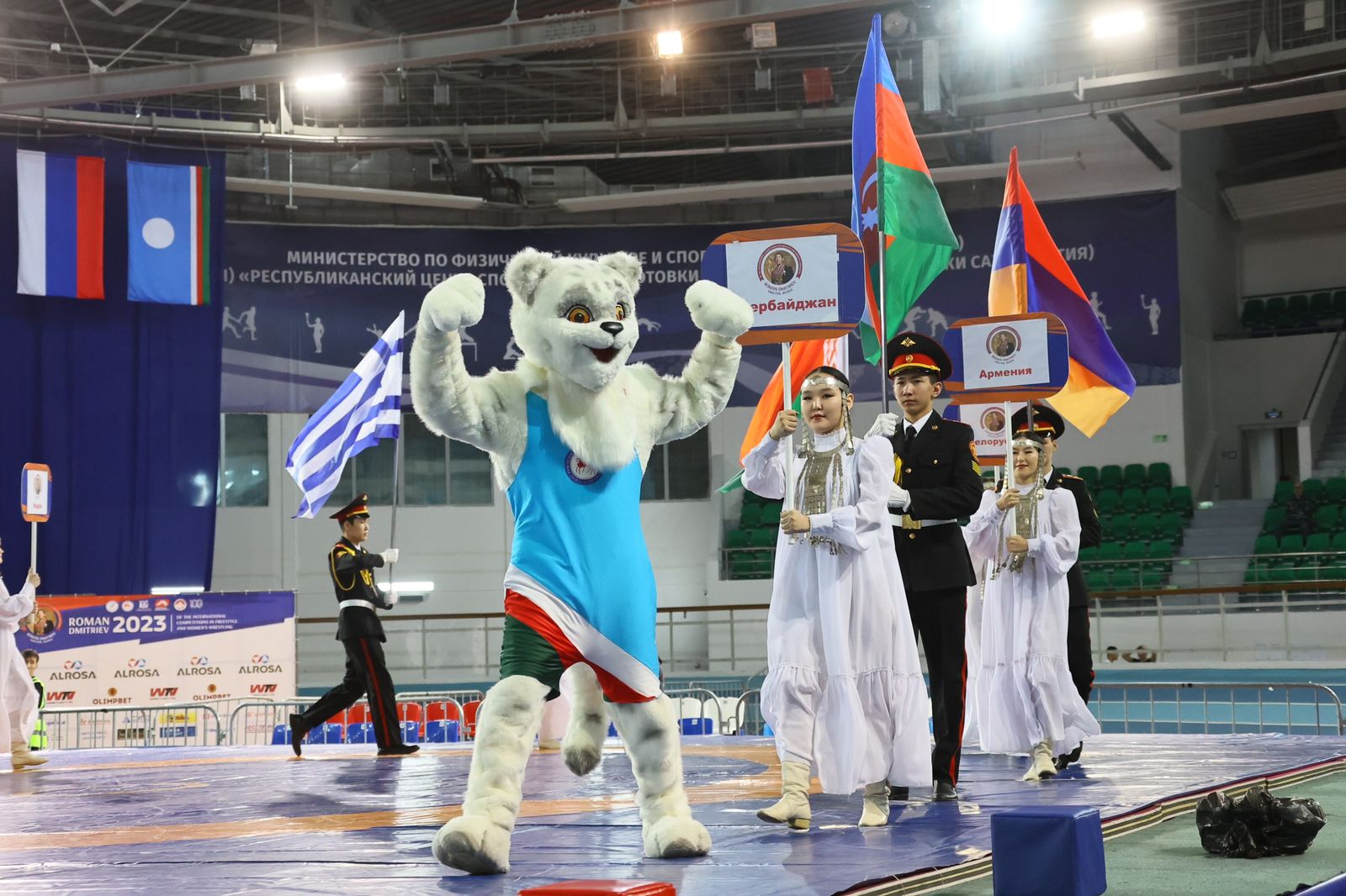 В Якутске торжественно открыли международный турнир памяти Романа Дмитриева