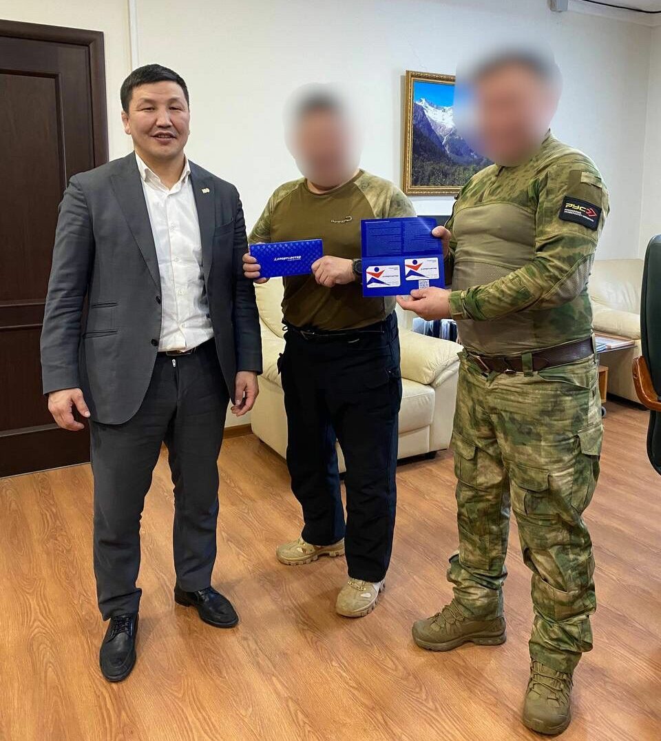 Вчера специально