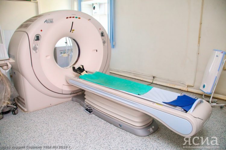 Больницы Якутии в 2023 году продолжат оснащать новым медицинским оборудованием