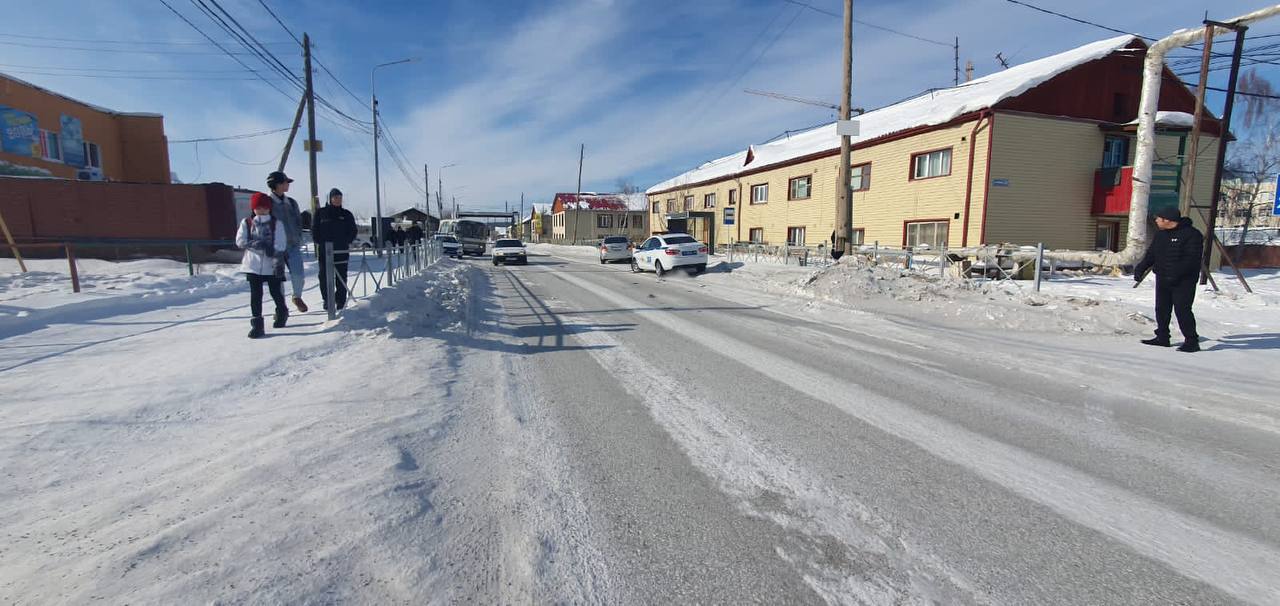 В Якутске автомобилист сбил ребёнка, переходившего дорогу в неустановленном месте