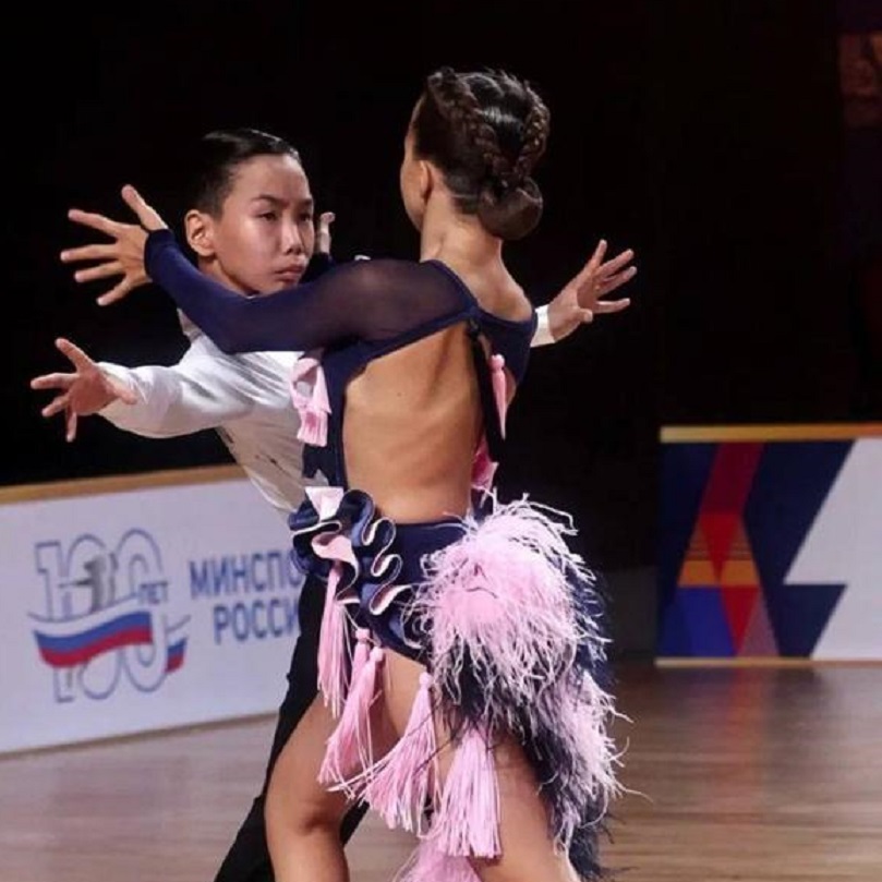 Юные спортсмены из Якутии пробились в 1/8 финала первенства России по спортивным танцам