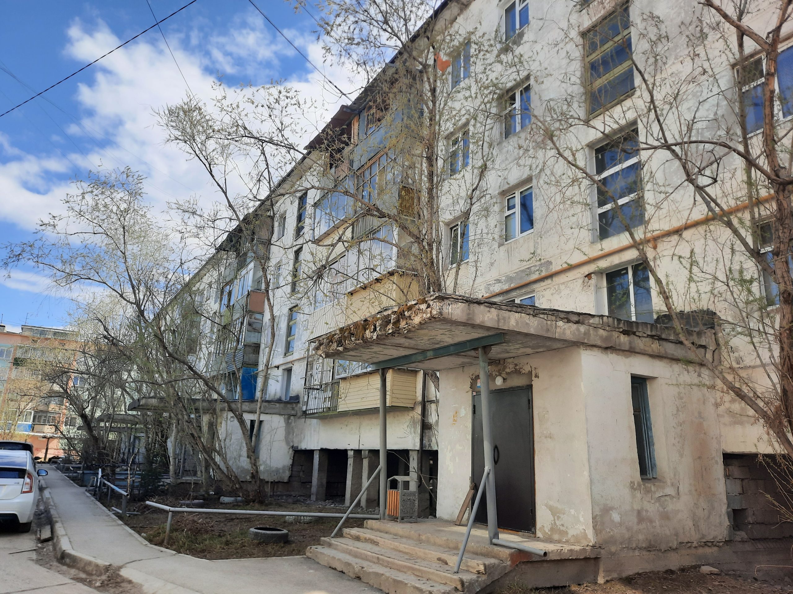 Капитальный ремонт провели в 240 многоквартирных домах Якутии