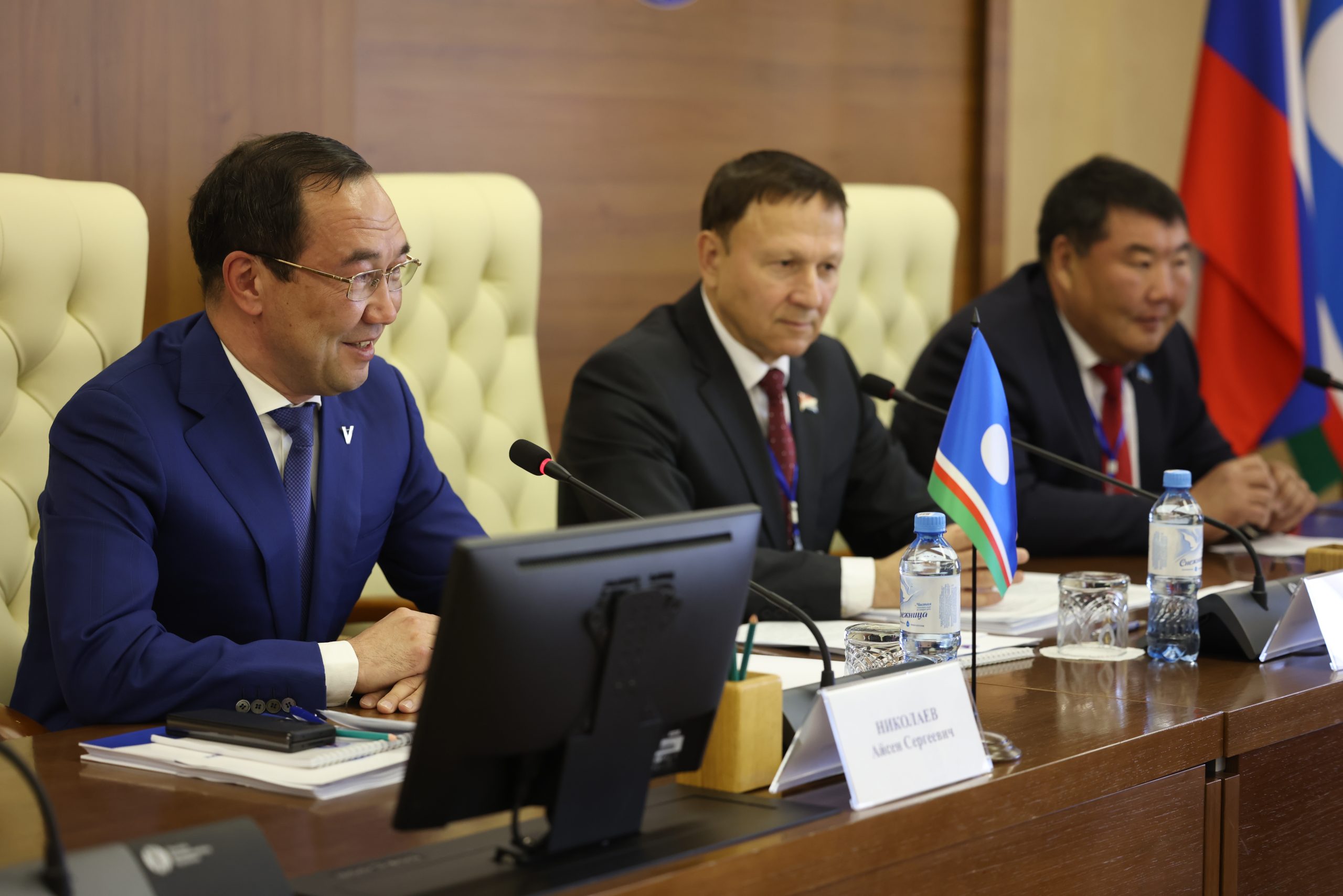 Айсен Николаев: «Дальневосточные регионы – это крепкий экономический тыл государства»