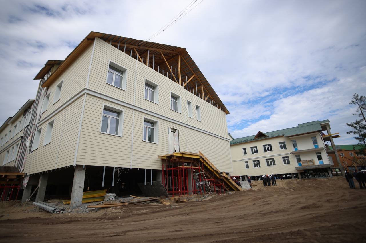 Новое здание дома-интерната для престарелых и инвалидов в селе Намцы сдадут досрочно