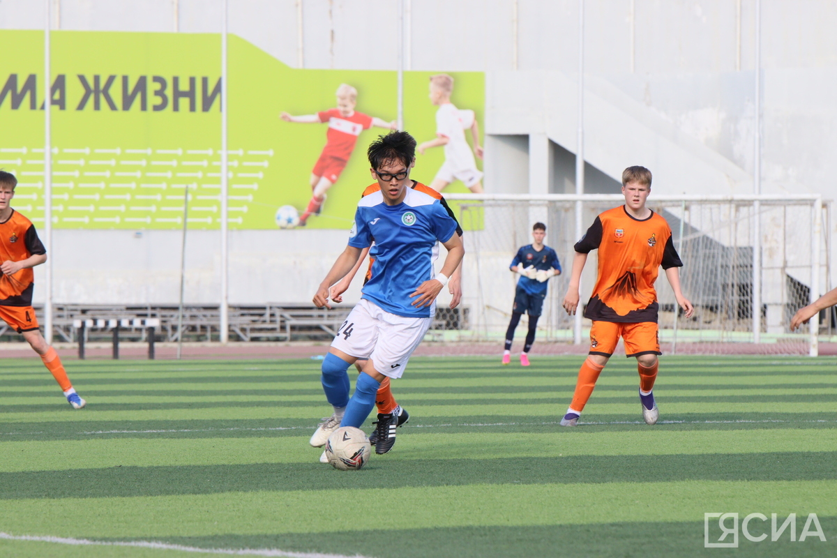Якутские футболисты отыгрались в матче с сахалинцами, проигрывая в два гола