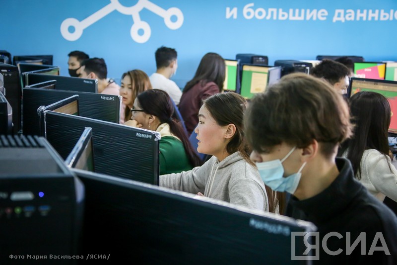 В Якутии к 2030 году в сфере IT будут работать около 10 тысяч человек