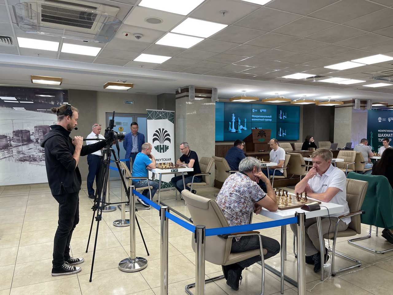 Якутская команда шахматистов участвует в турнире в Иркутске