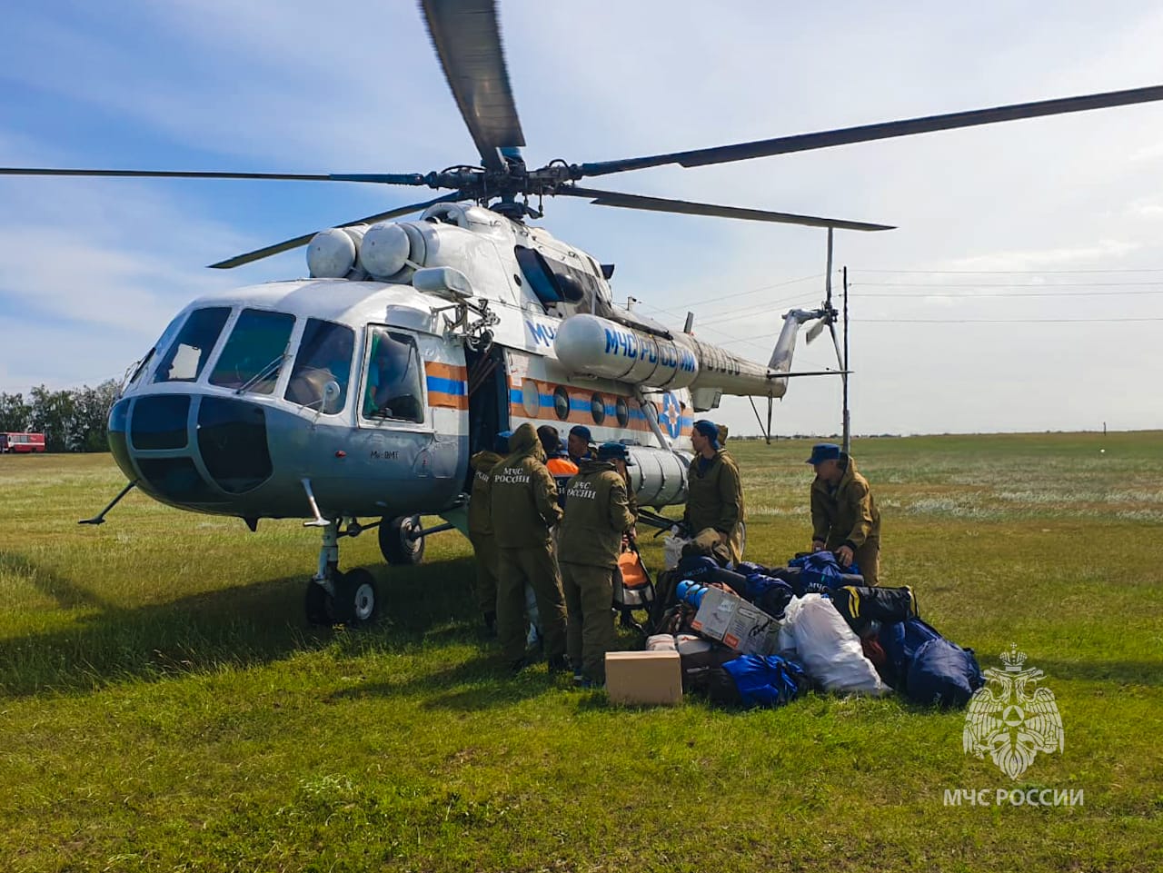 МЧС России направит в Якутию вертолеты для тушения лесных пожаров