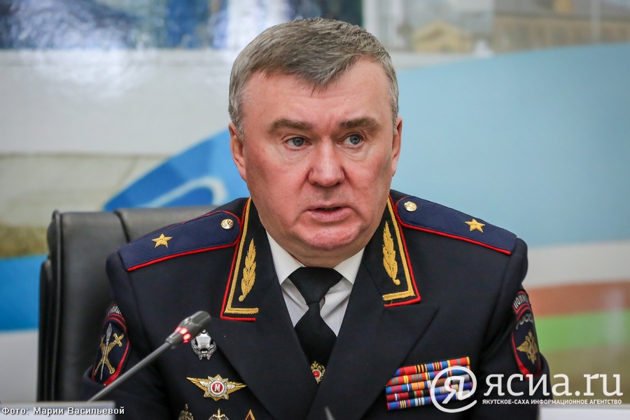 Путин присвоил министру внутренних дел по Якутии звание генерал-лейтенанта полиции