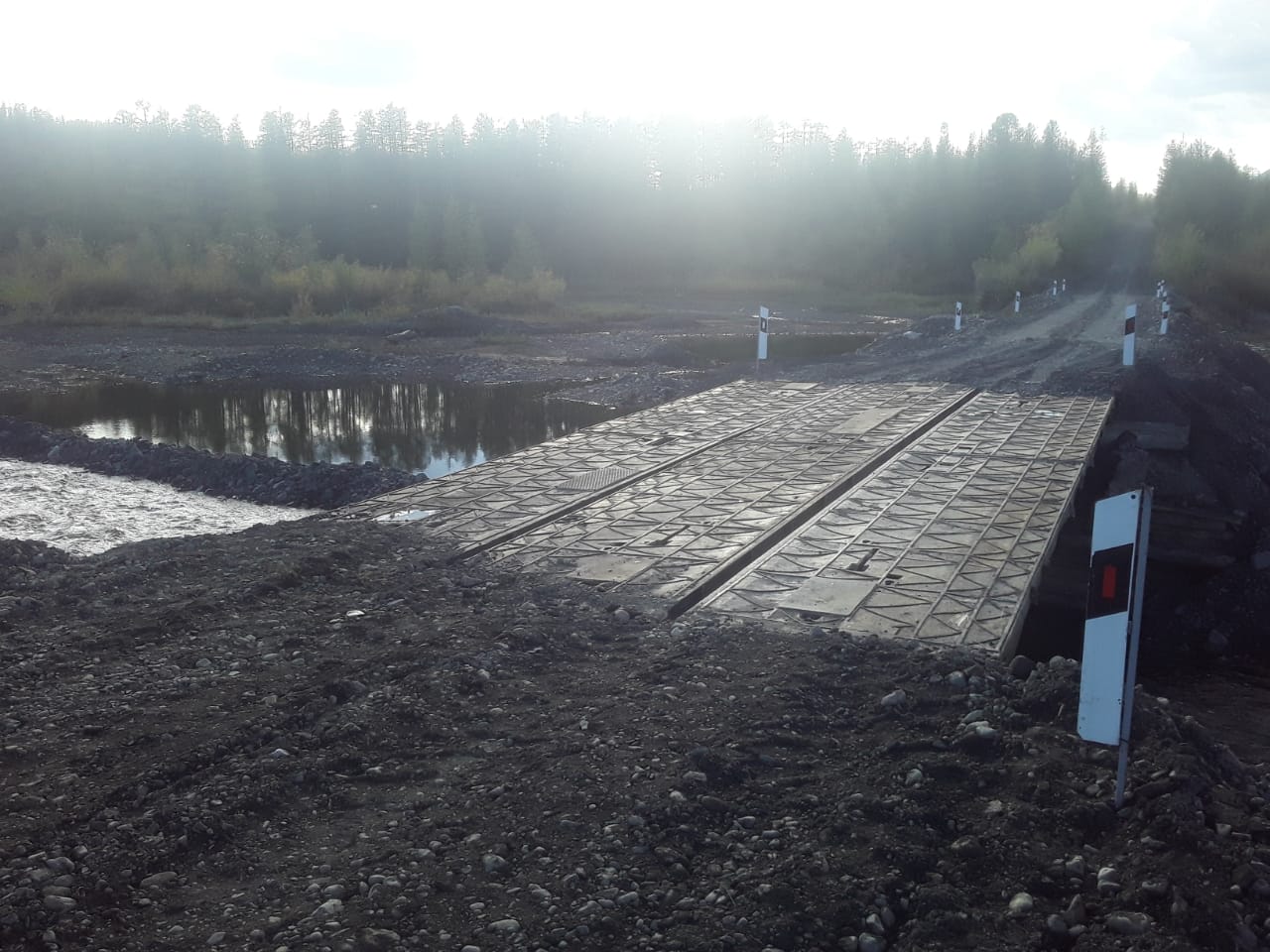 В Якутии на автодороге «Оймякон» установили механизированный мост