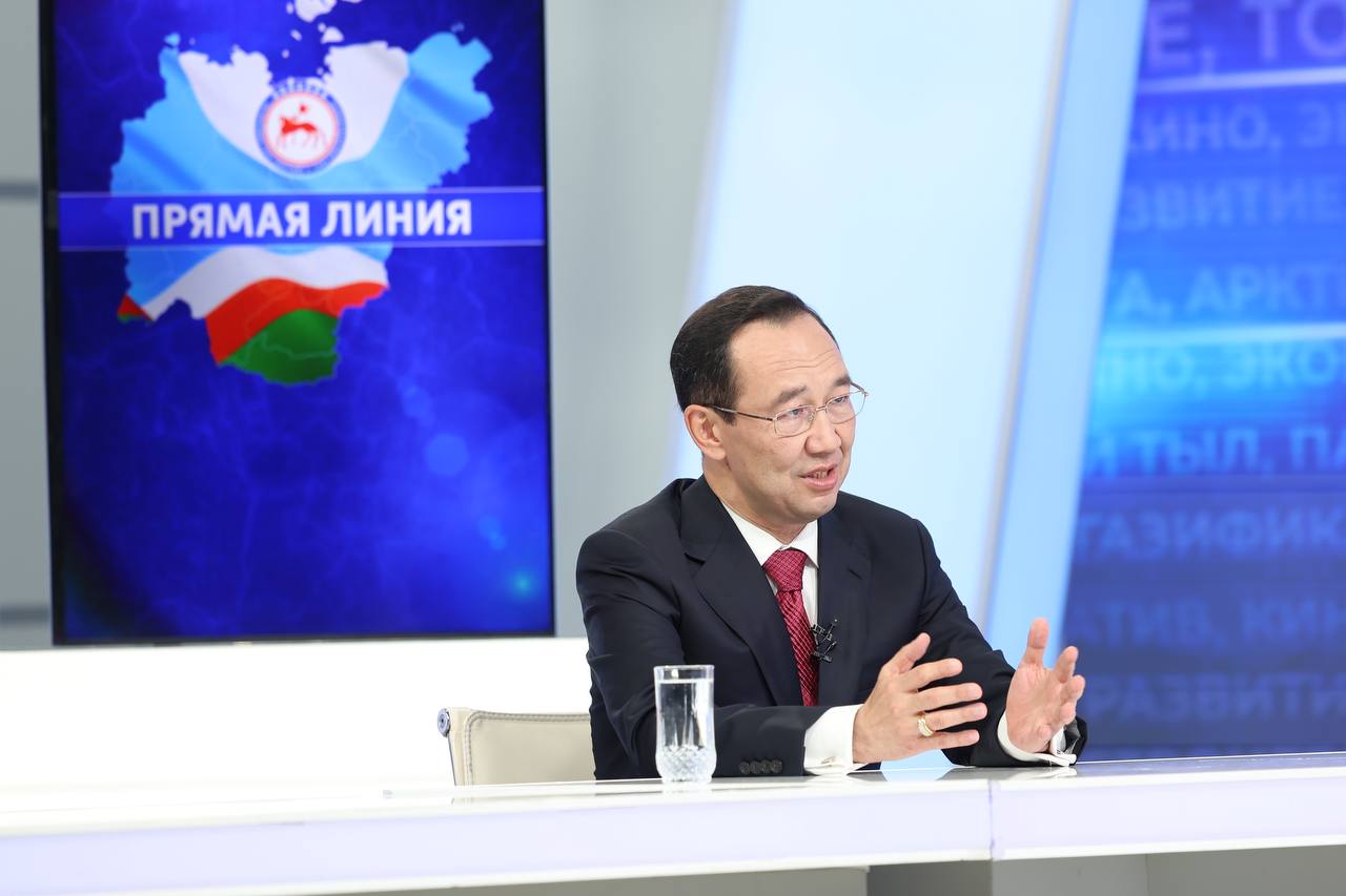 Айсен Николаев: «Общество должно быть максимально вовлечено в патриотическое воспитание»