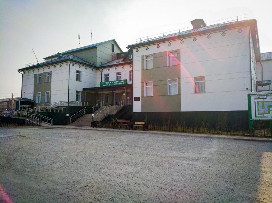 Больница в селе Жиганск. Фото: пресс-служба АЛРОСА