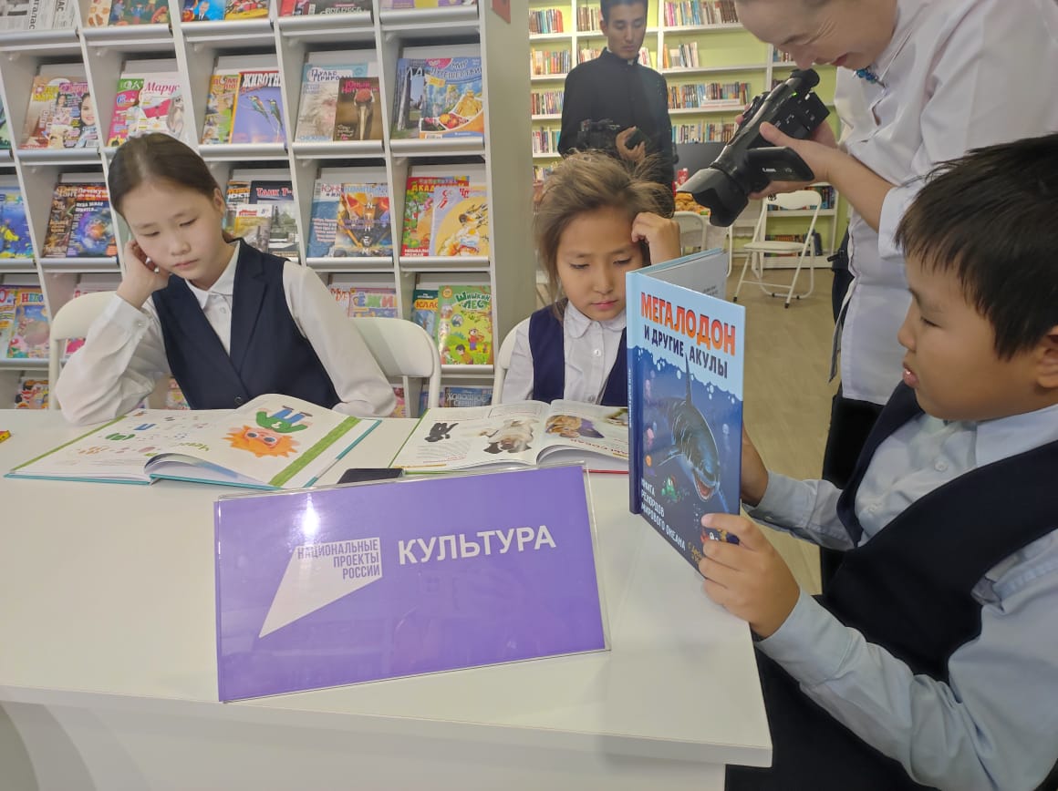 В Хангаласском районе открыли вторую модельную детскую библиотеку в Якутии