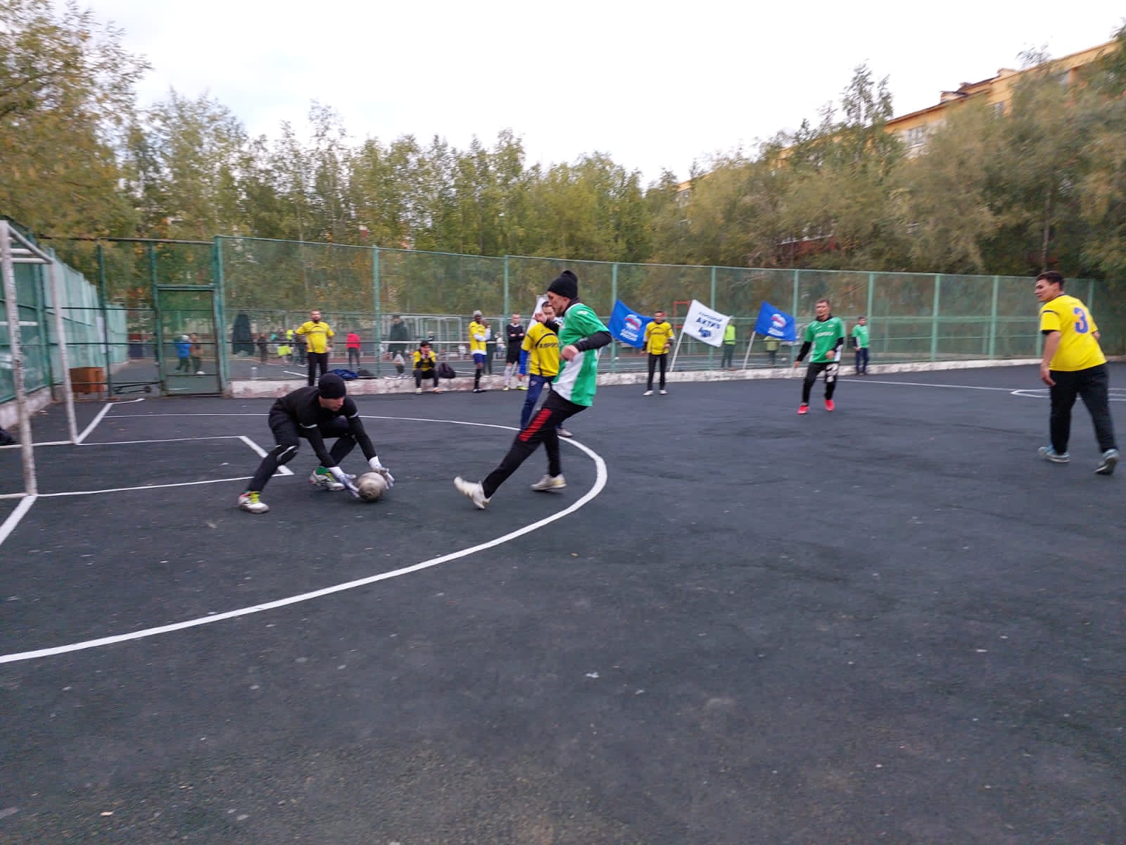 В Мирном состоялся турнир по футболу среди любителей