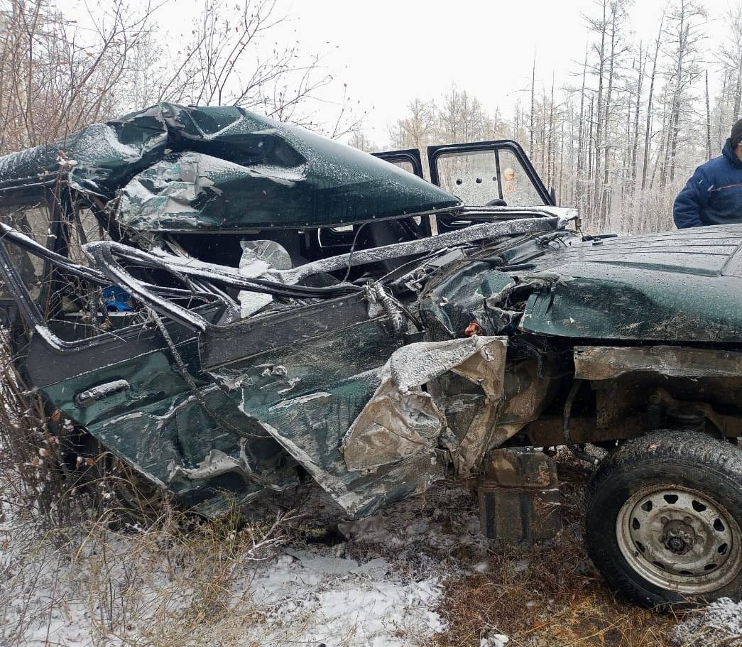 В Хангаласском районе Якутии произошло тройное ДТП