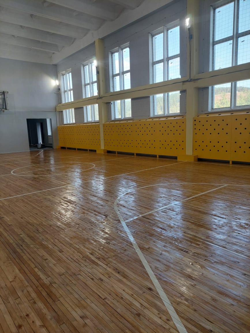 Более 50 школьных спортзалов обновили в Якутии с начала 2023 года