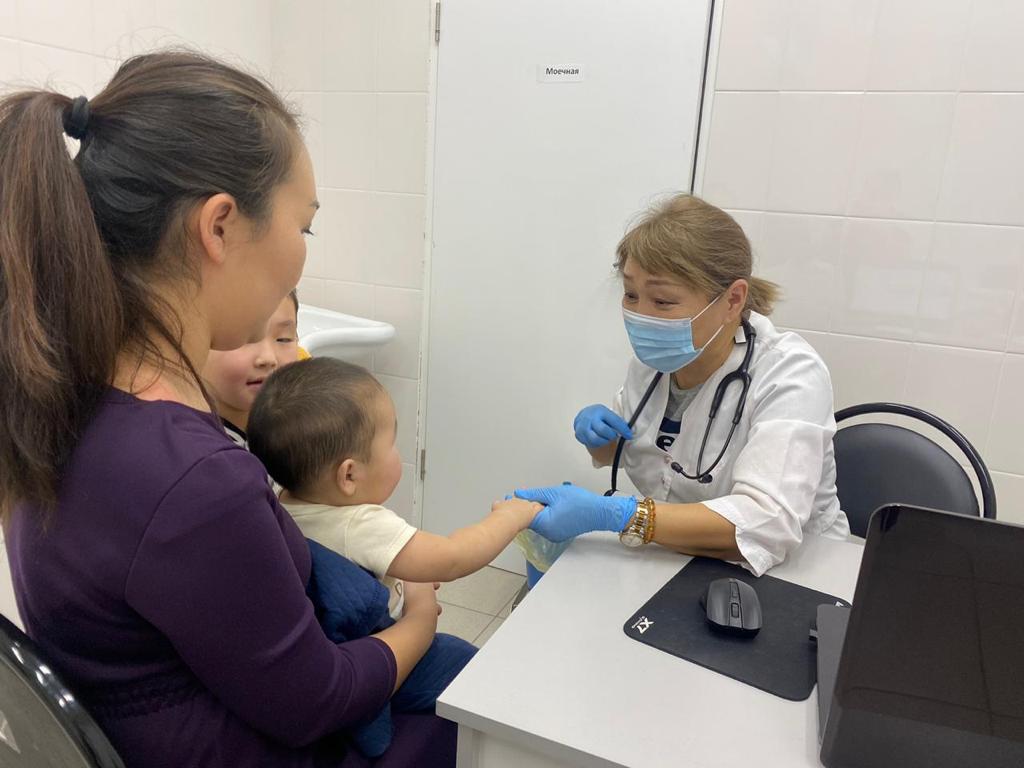 Детские врачи посетят все арктические районы Якутии в 2024 году