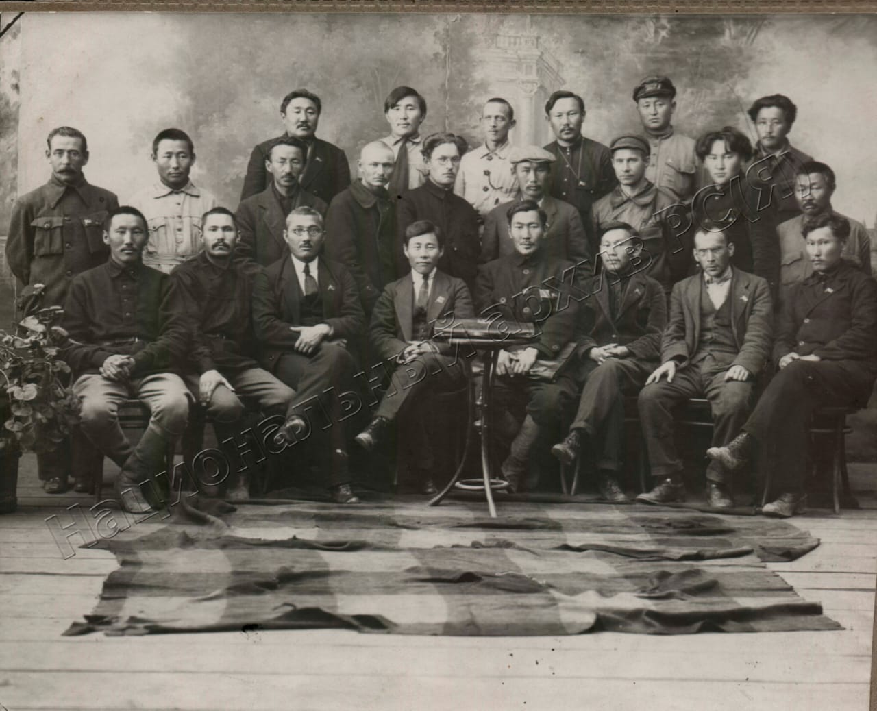 Члены ЯЦИК и участники IV сессии второго созыва 17-20 ноября 1924 г.