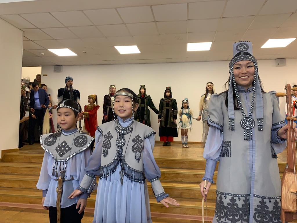 Коллекции якутских мастериц завоевали призовые места на конкурсе национального костюма «Этно-Эрато»