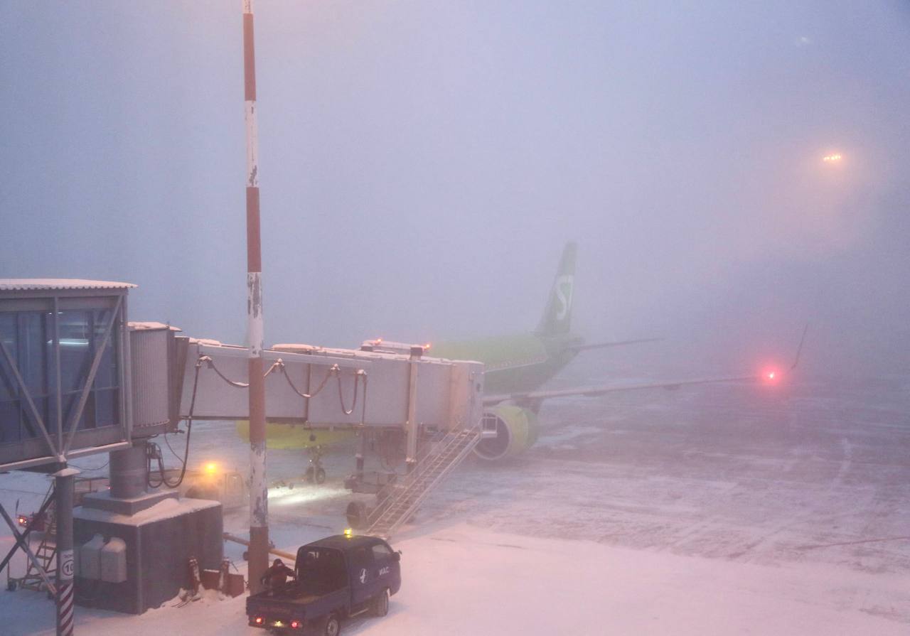 Следовавший из Новосибирска в Якутск самолет из-за тумана перенаправили в Магадан