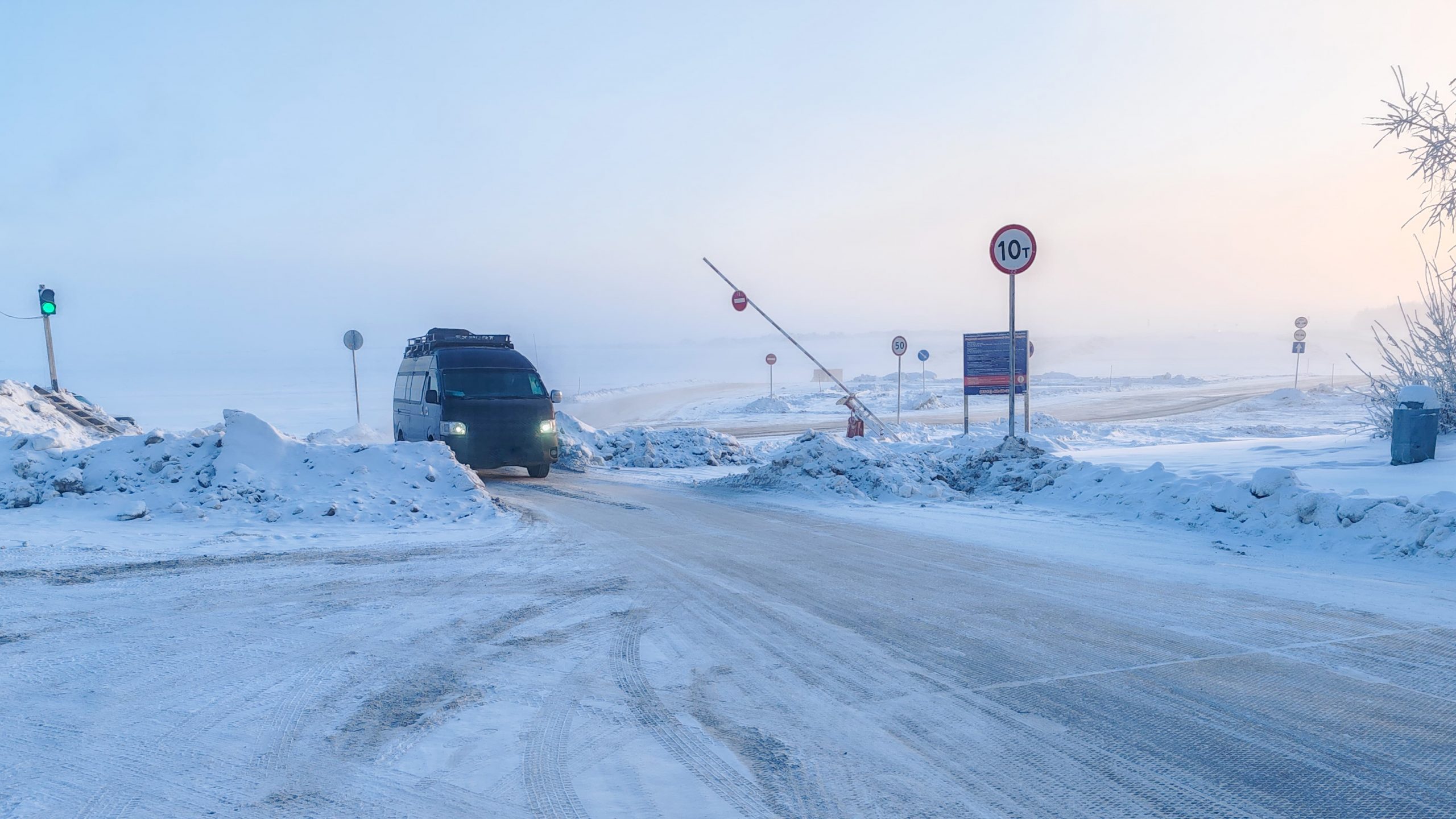 Грузоподъемность на автозимнике Якутск – Нижний Бестях увеличили до 10 тонн